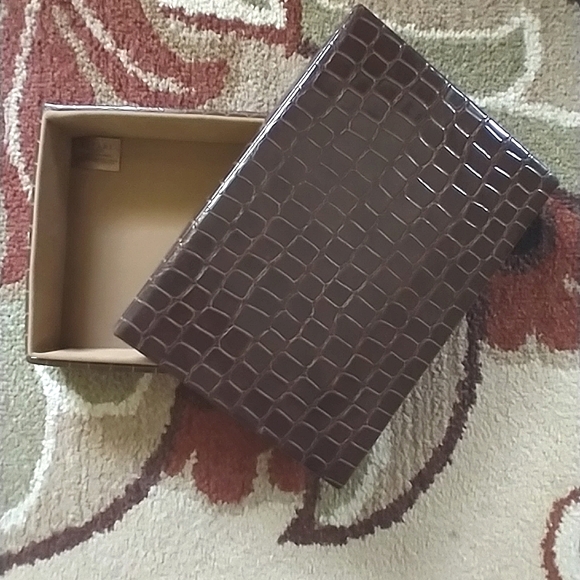 Safari Other - SOLD!!!Jewelry🌅Safari (by Ralph Lauren) Faux Croc Decorative display box/holder